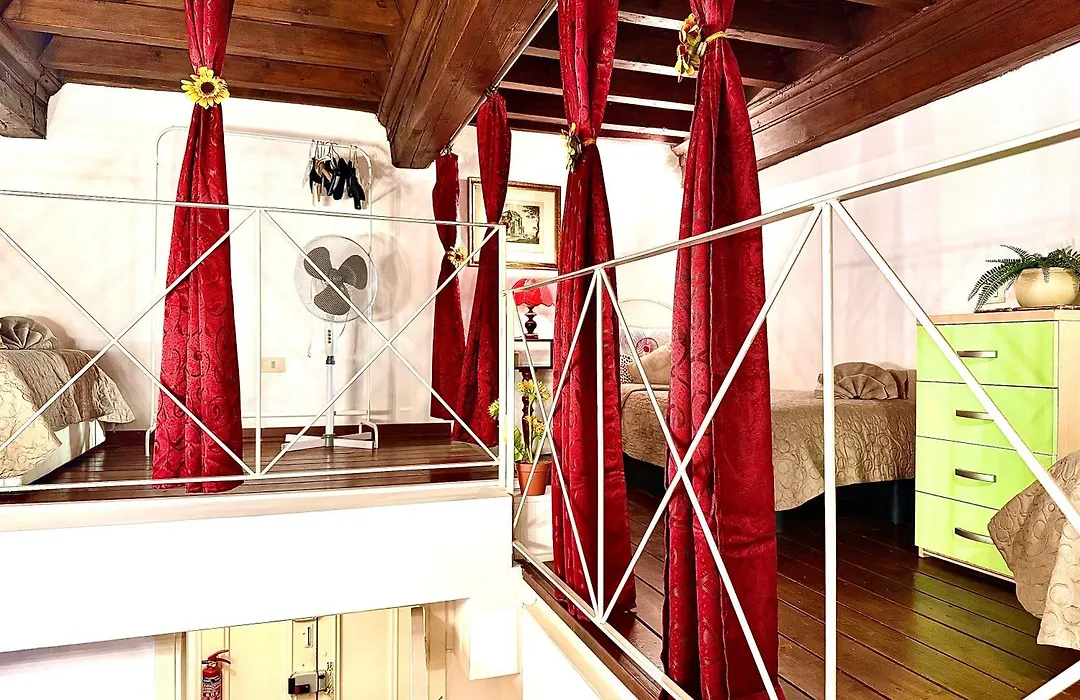 Florentine Style Central Apartments-1